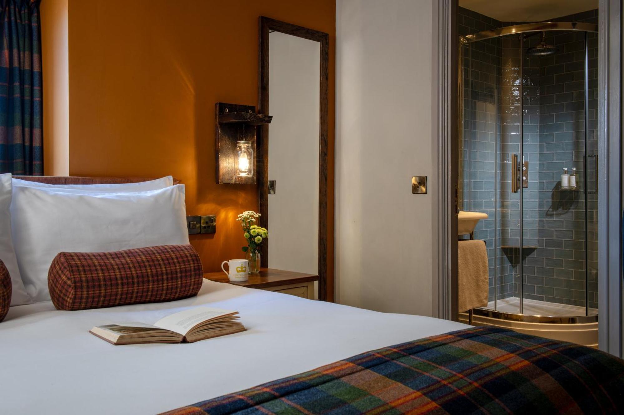 The Crown Inn بولي بريدج المظهر الخارجي الصورة